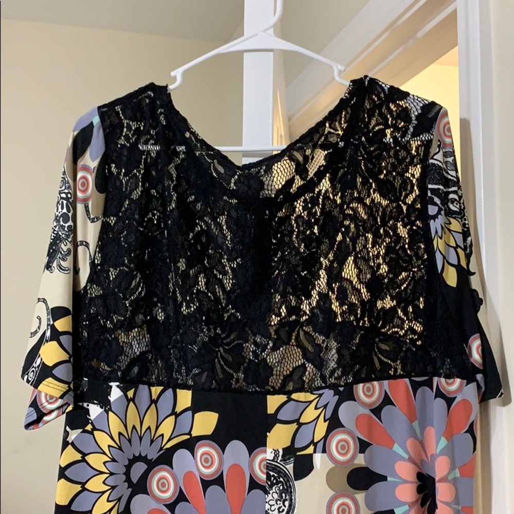 Blouse - Picture 7 of 7